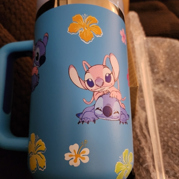 Stanley Blue Quencher H2.0 Tumbler with Fun Characters. Brand New!! - Picture 8 of 11